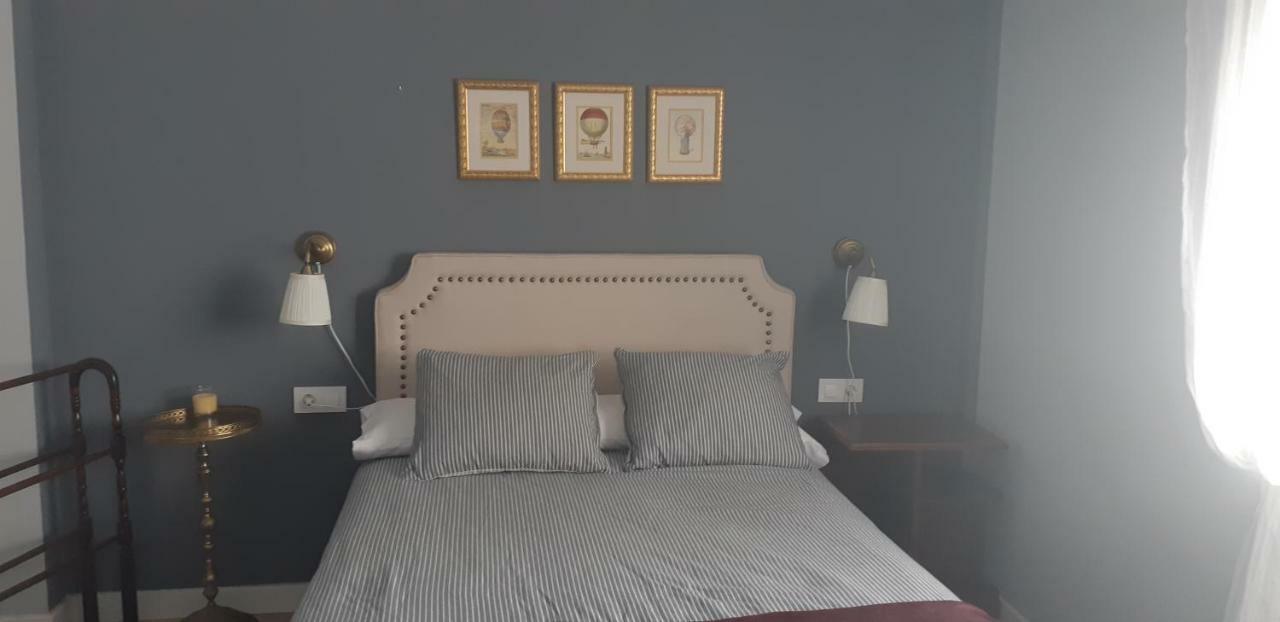 Calle Martinez Montanes, 19 Accommodatie bij particulieren